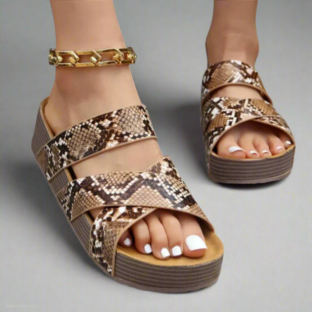 Women's Wedges with Woven Strap and Open Toe
