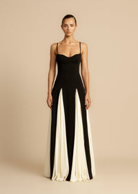 Women's Maxi Wedding Guest Dress with Sweetheart Neckline and Colourblock