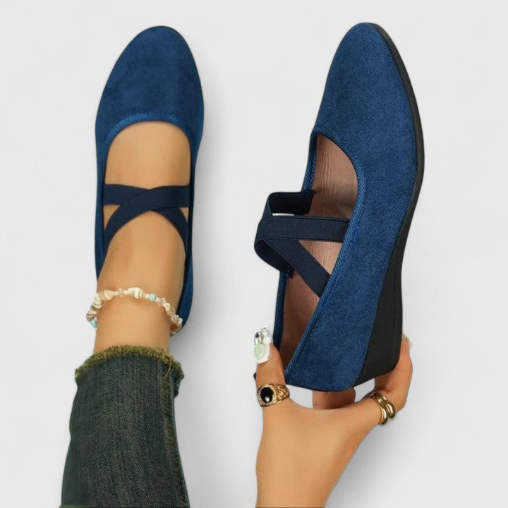 Women's Wedges with Strappy Cross and Closed Toe