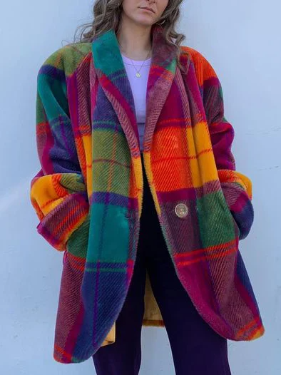 Women's Oversized Checked Coat with Long Sleeves