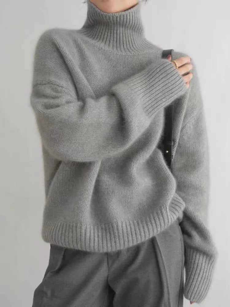 Women's Turtleneck Tops with Long Sleeves and Oversized Fit