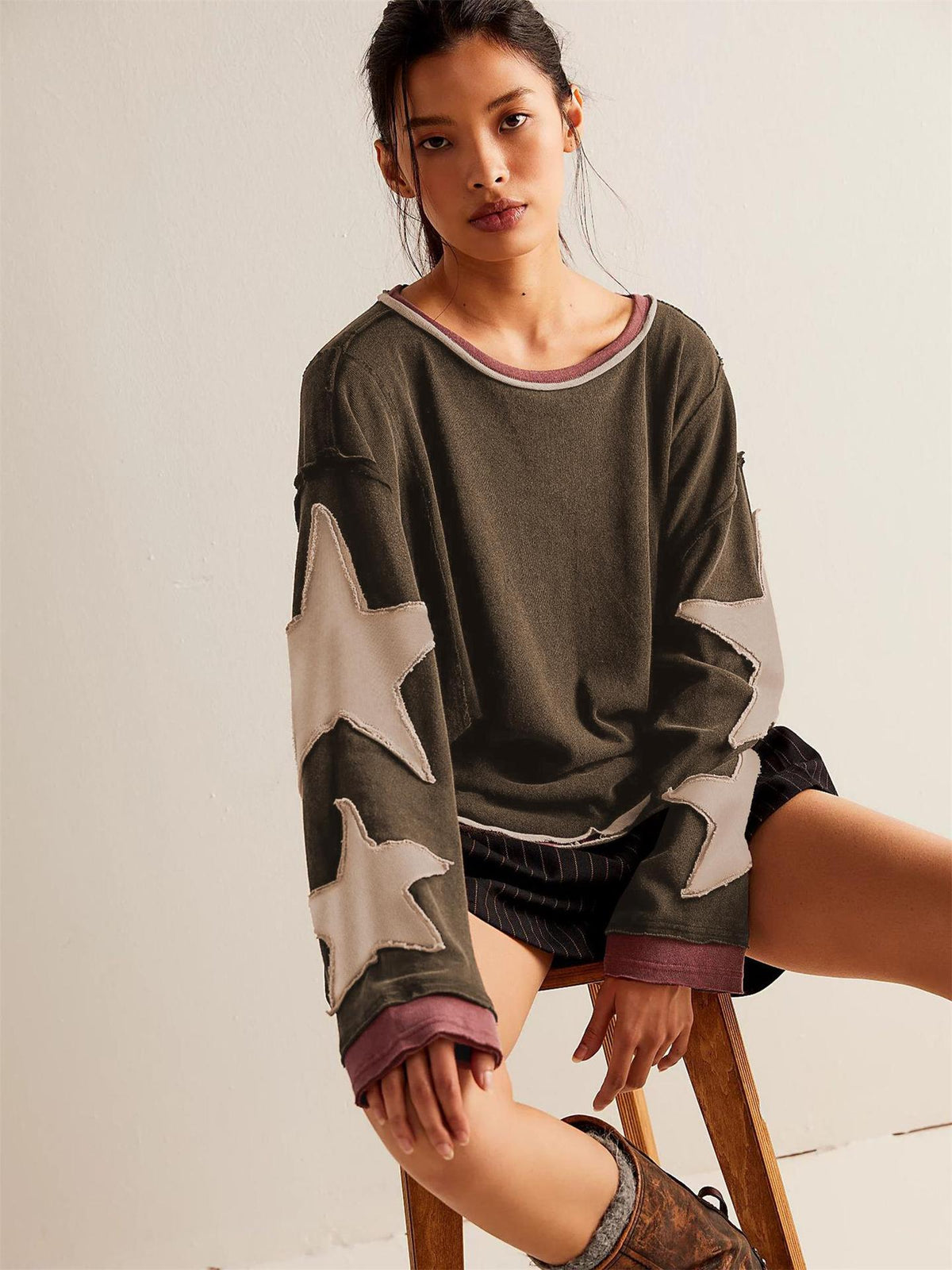 Women's Star Print Sweatshirt Tops with Long Sleeves