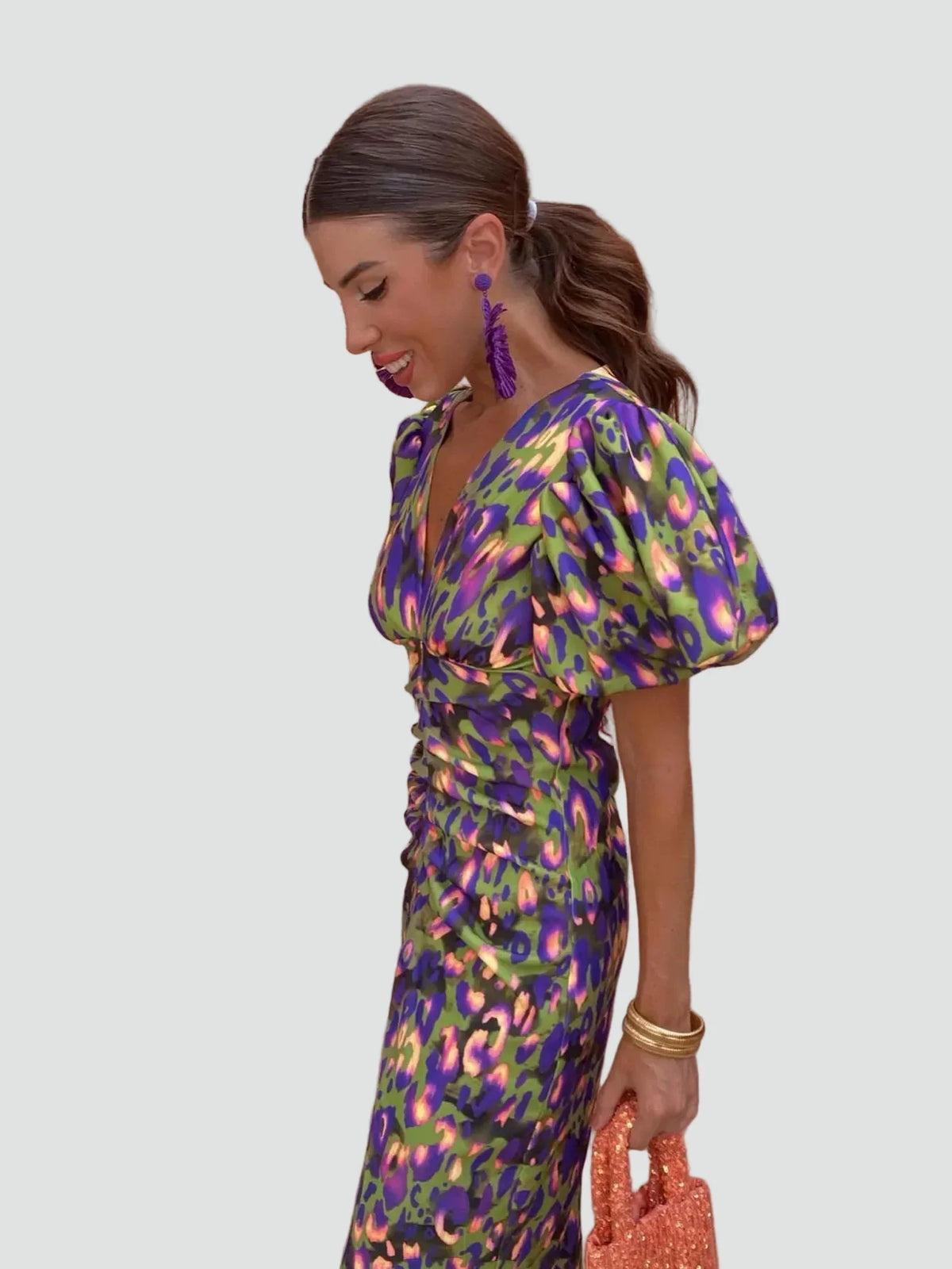 Women's Midi Wedding Guest Dress with V Neckline and Puff Sleeves