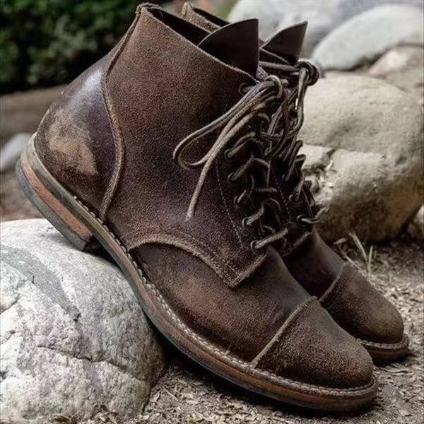 Men's Classic Comfortable Leather Boots with Cap Toe Detail Hero