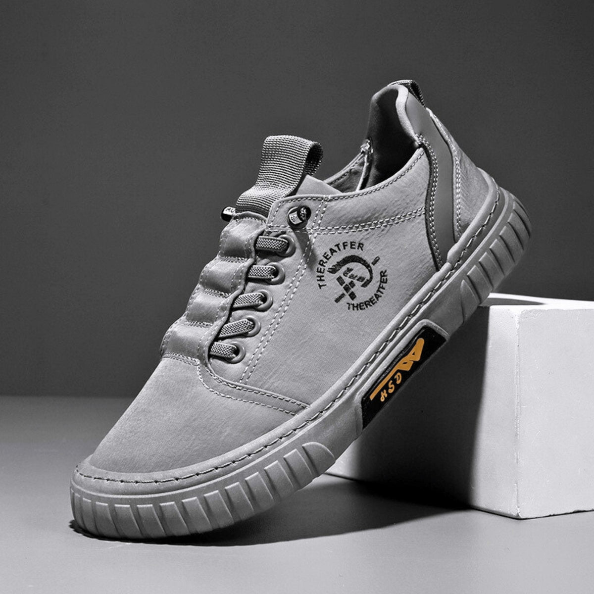 Men's Classic Everyday Sneakers with Waffle Sole Detail