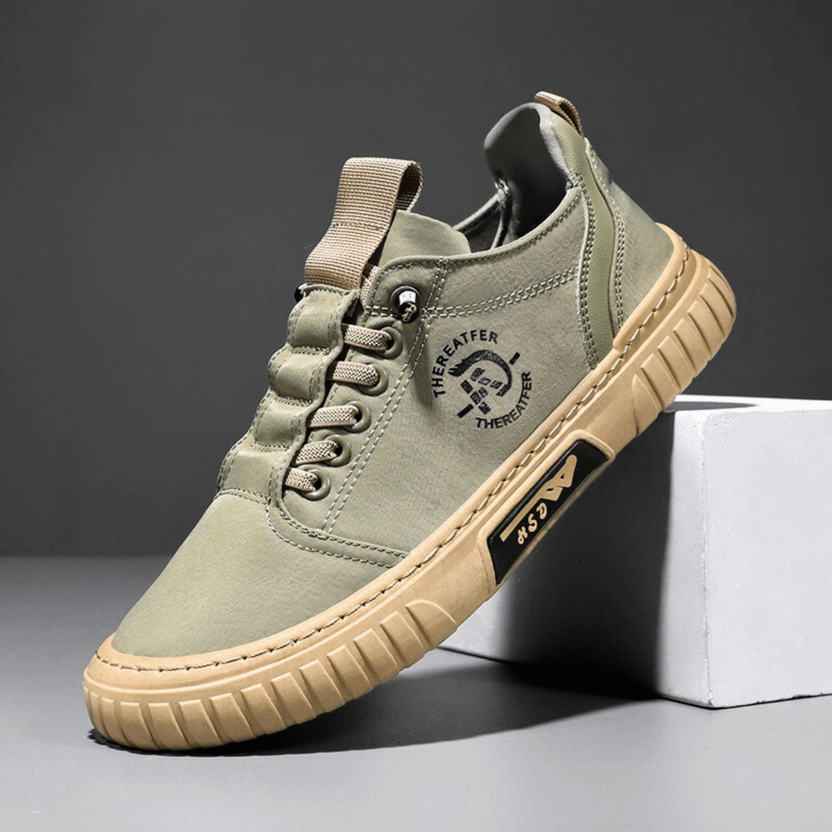 Men's Classic Everyday Sneakers with Waffle Sole Front