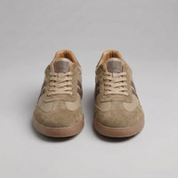 Men's Classic Retro Sneakers with Twin Side Stripes Alternate