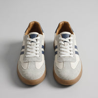 Men's Classic Retro Sneakers with Twin Side Stripes Back
