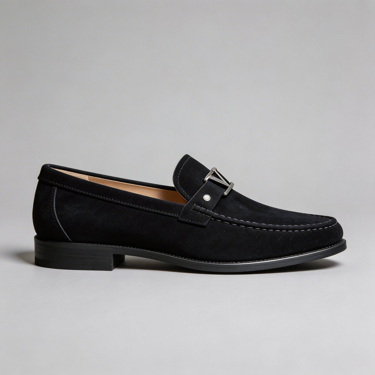 Men's Elegant Business Loafers with Slip On Finish Angle