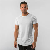 Men's Fitted Performance T-Shirt with Curved Hem