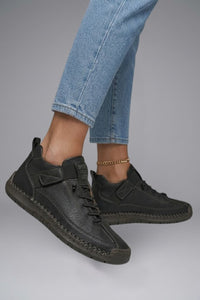 Men's Leather Trainers with Elastic Side Panels Side