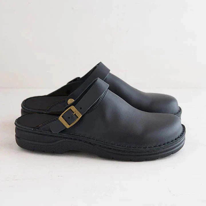 Men's Orthopedic Leather Clogs with Comfort Insole Detail