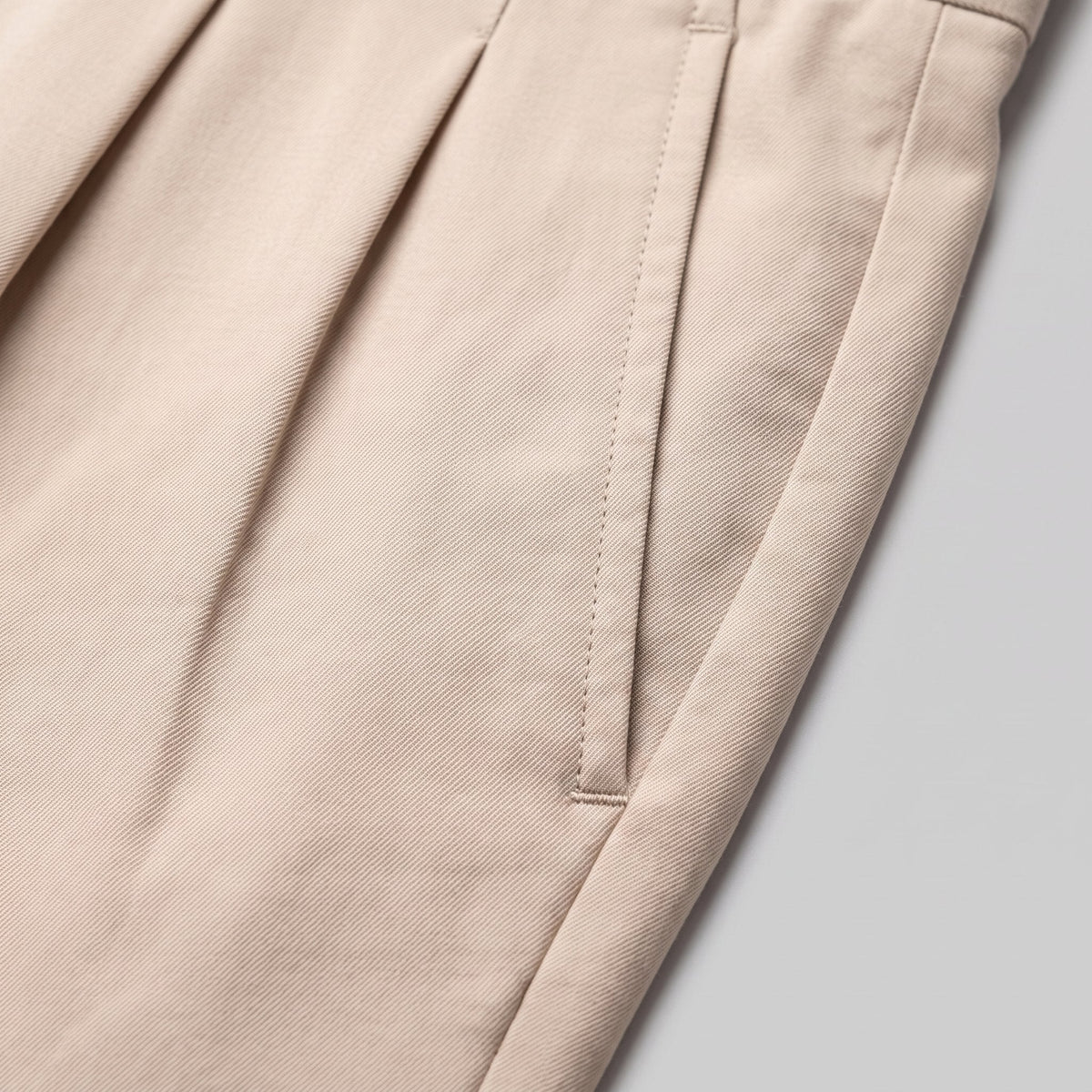 Men's Pleated Tailored Trousers with Turn-Ups View 11