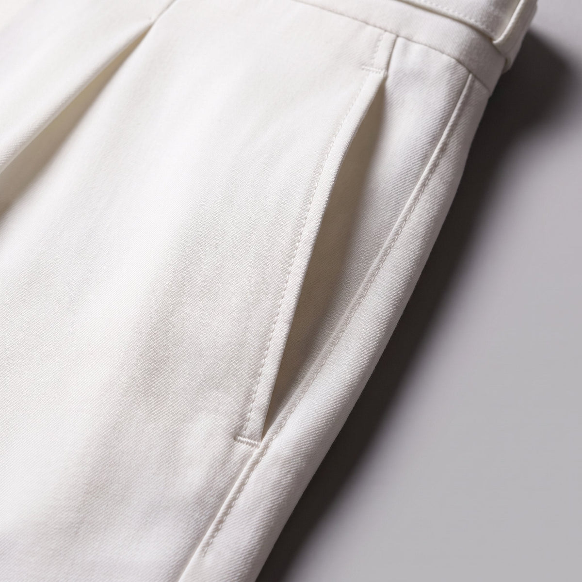 Men's Pleated Tailored Trousers with Turn-Ups View 17