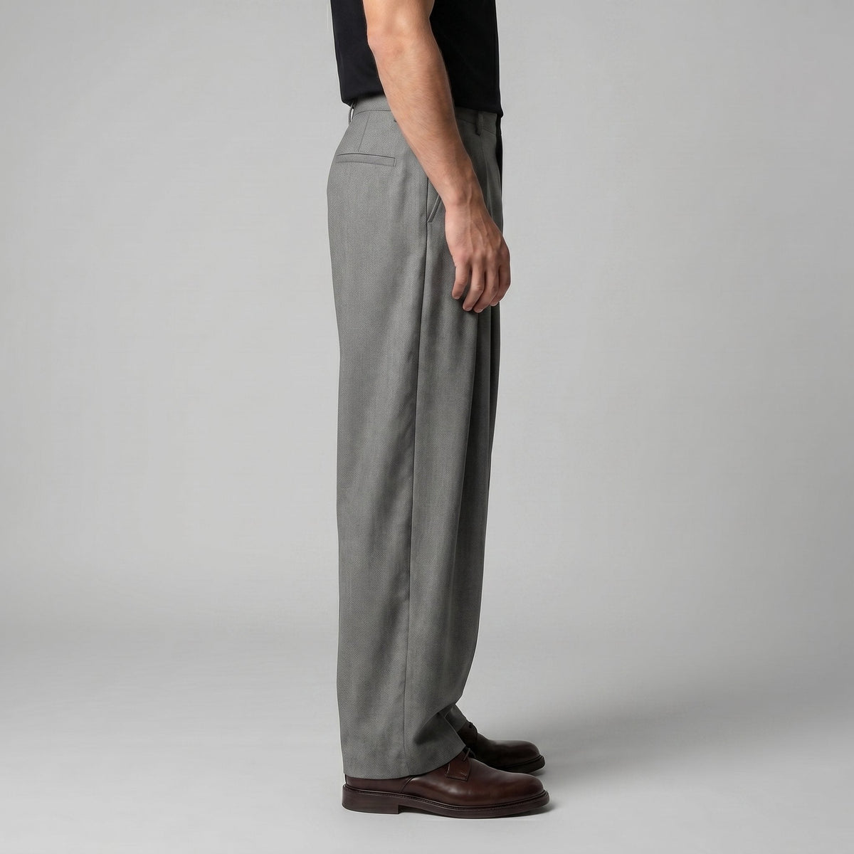 Men's Pleated Wide-Leg Tailored Trousers with Draped Fit Front
