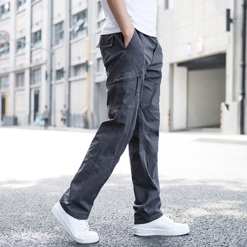 Men's Relaxed Fit Cotton Cargo Pants with Stretch Fabric Detail
