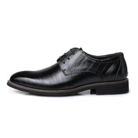 Men's Smart Vegan Leather Oxford Shoes with Classic Tie Closure Hero