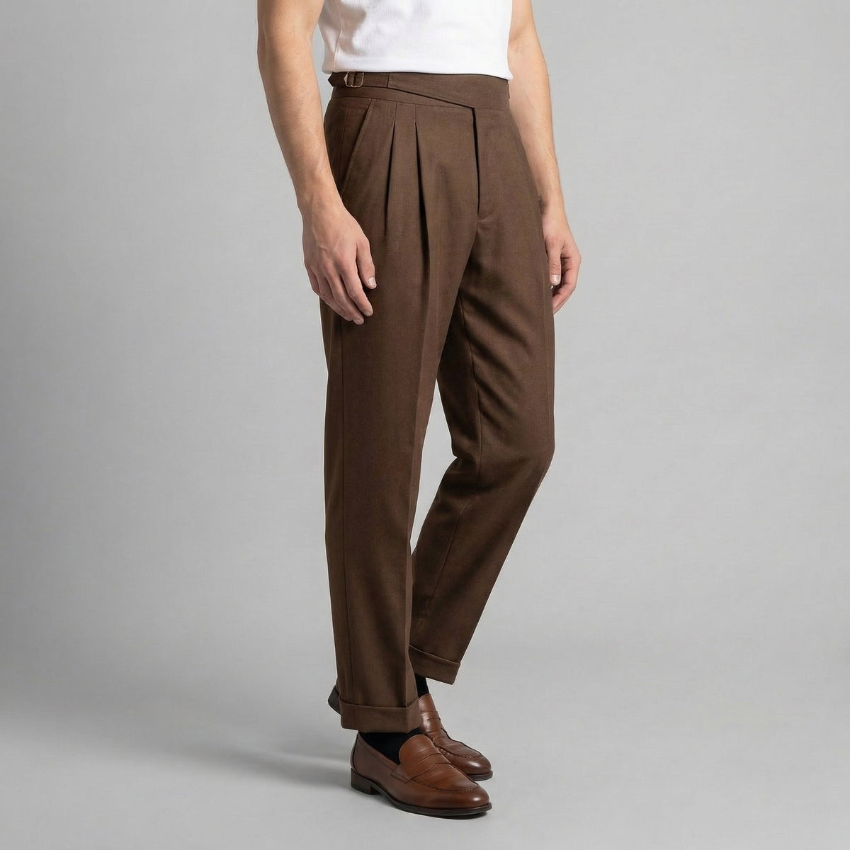 Men's Tailored Fit Pleated Trousers with Straight Leg Detail