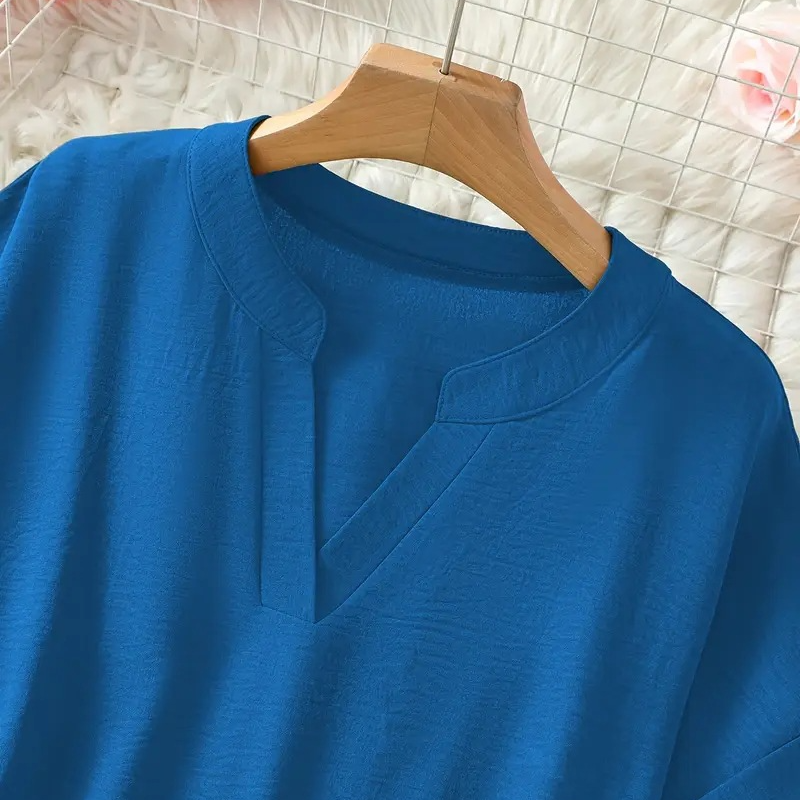 Women's Tops with V Neckline and Short Sleeves