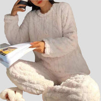 Women's Cosy Knit Pajama Set for Warm Nights Detail