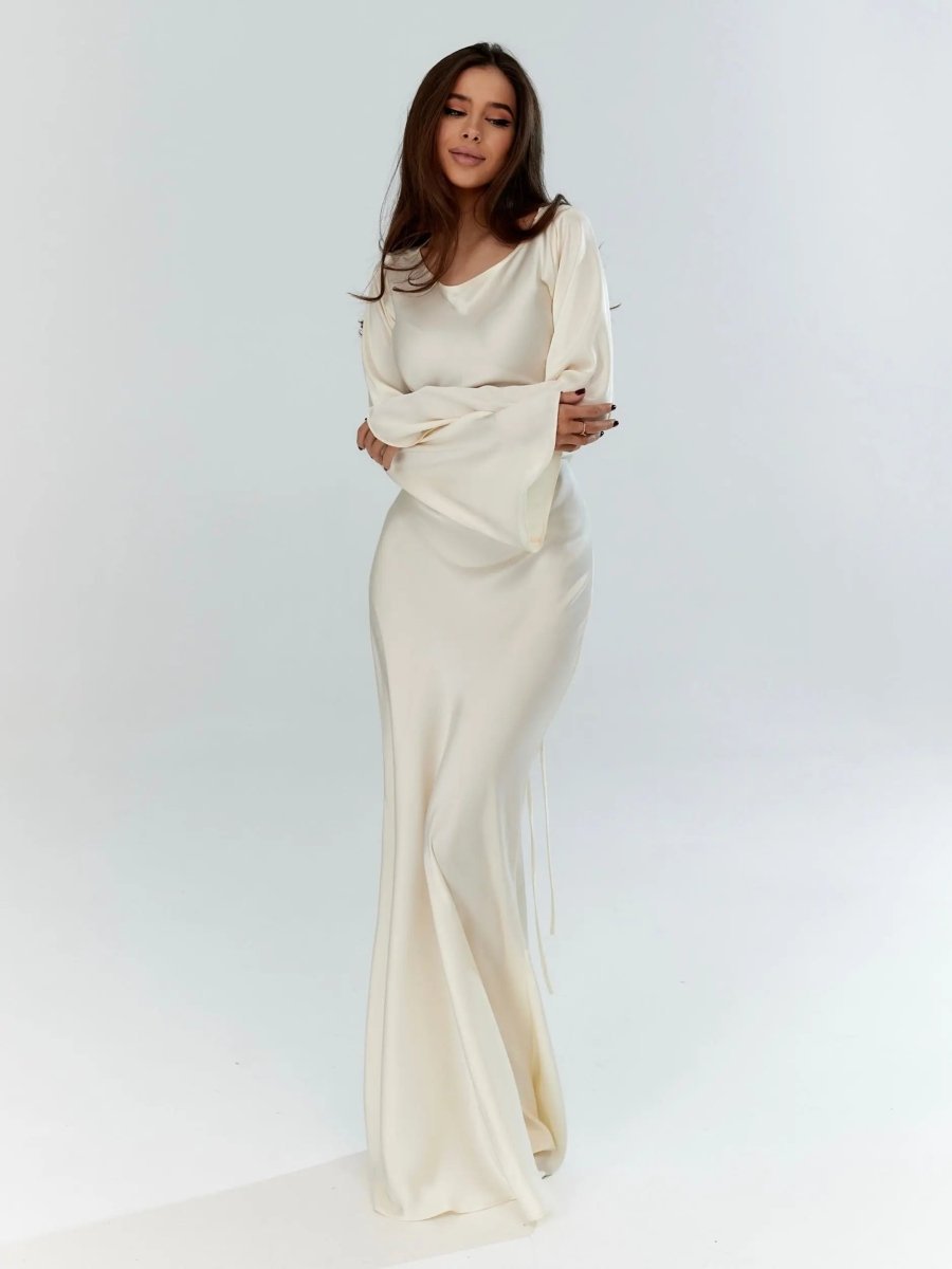 Women's Flowing Maxi Dress with Long Sleeves Hero