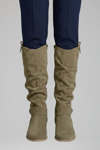 Women's Orthopaedic Knee-High Boots with Side Zip Angle