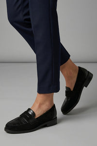 Women's Orthopaedic Loafers | Flat Sole with Textured Upper Close Up