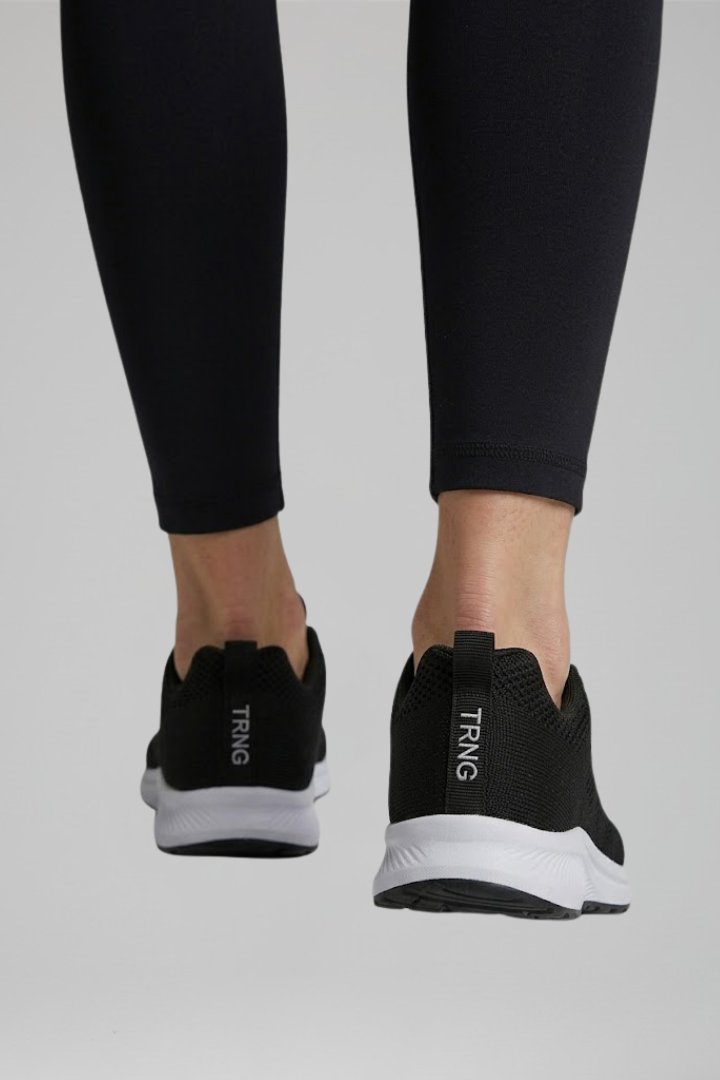 Women's Orthopaedic Walking Shoes with Cushioned Sole Close Up