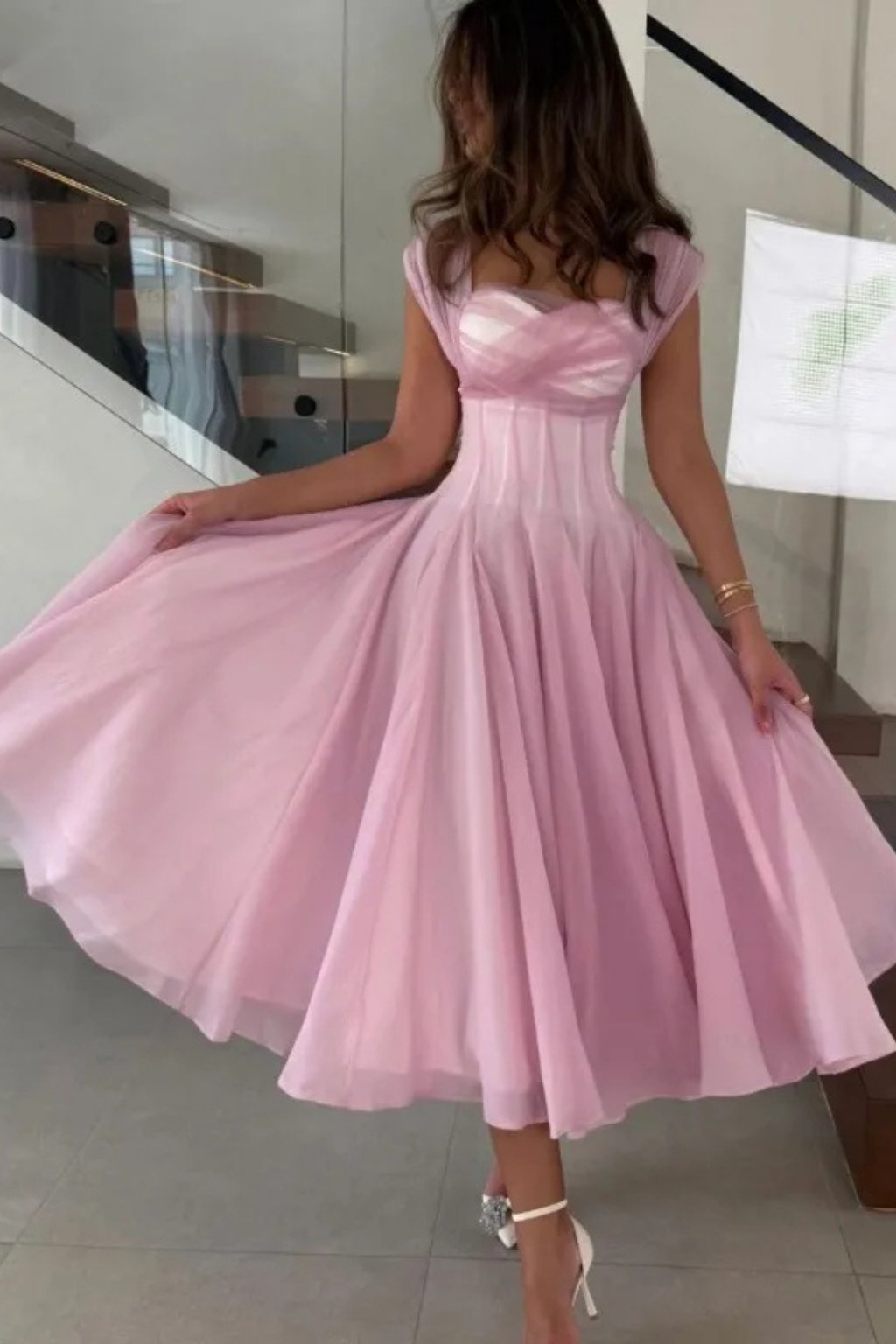 Women's Tulle A-Line Midi Dress | Wedding Guest with Sweetheart Neckline Angle