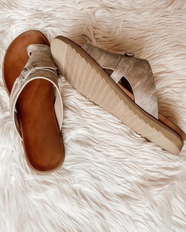 Women's Thong Sandals with Buckle Strap and Toe Ring Detail