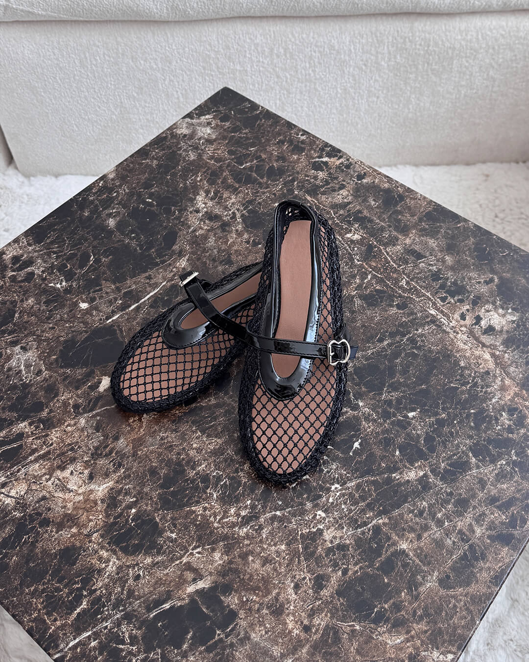 Women's Flat Shoes with Buckle Strap and Round Toe